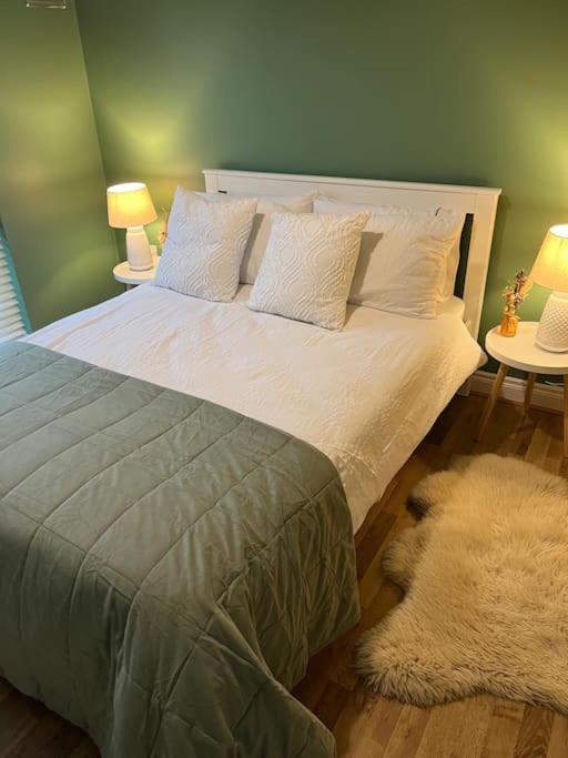 Cosy 2 Double Bed Apartment Swords Luaran gambar