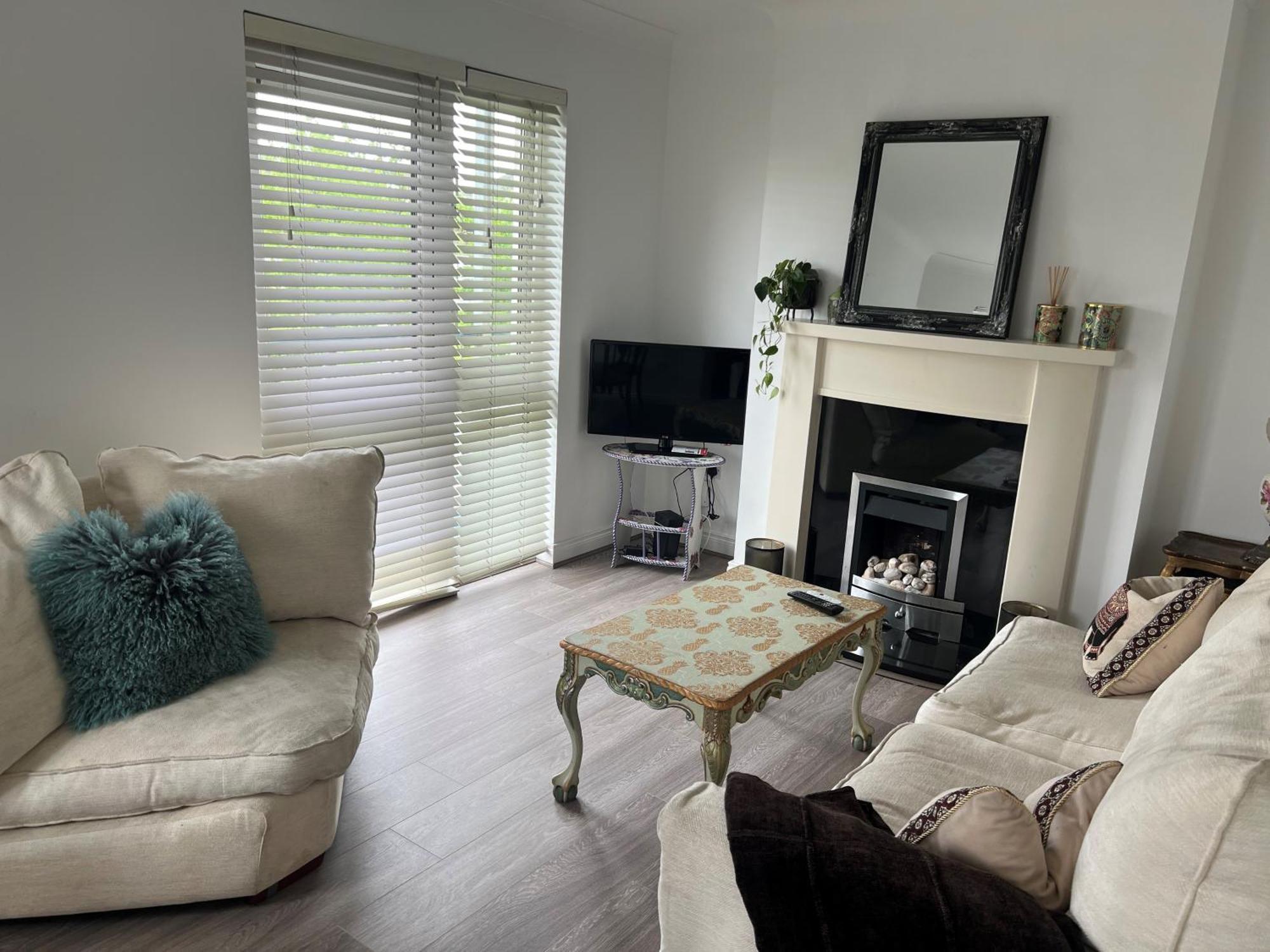Cosy 2 Double Bed Apartment Swords Luaran gambar