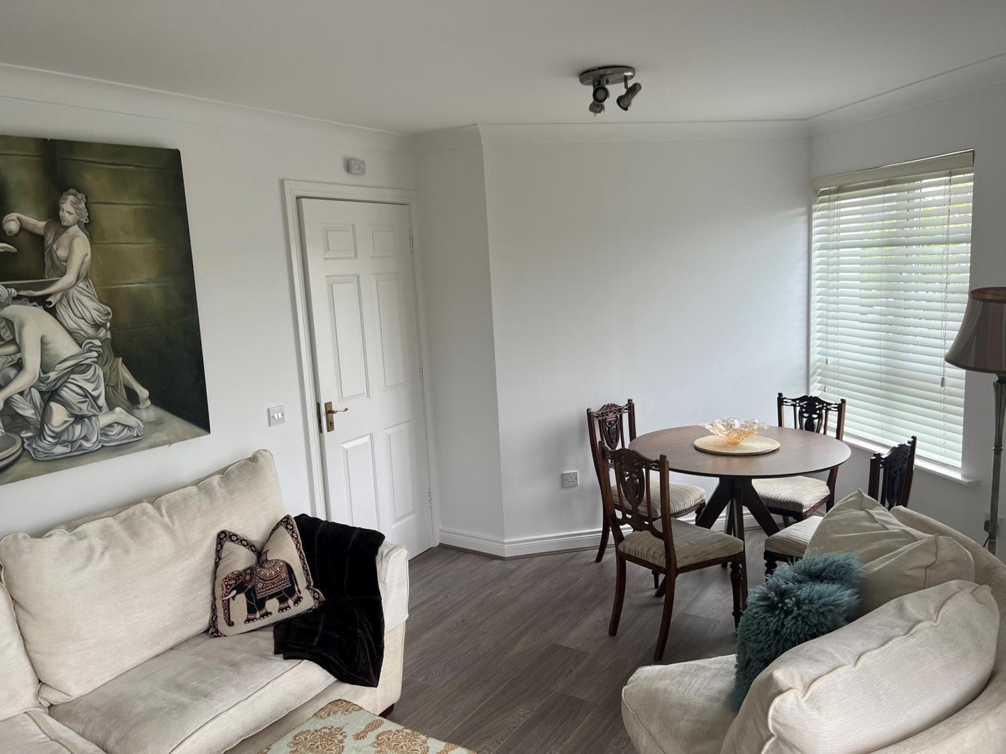 Cosy 2 Double Bed Apartment Swords Luaran gambar